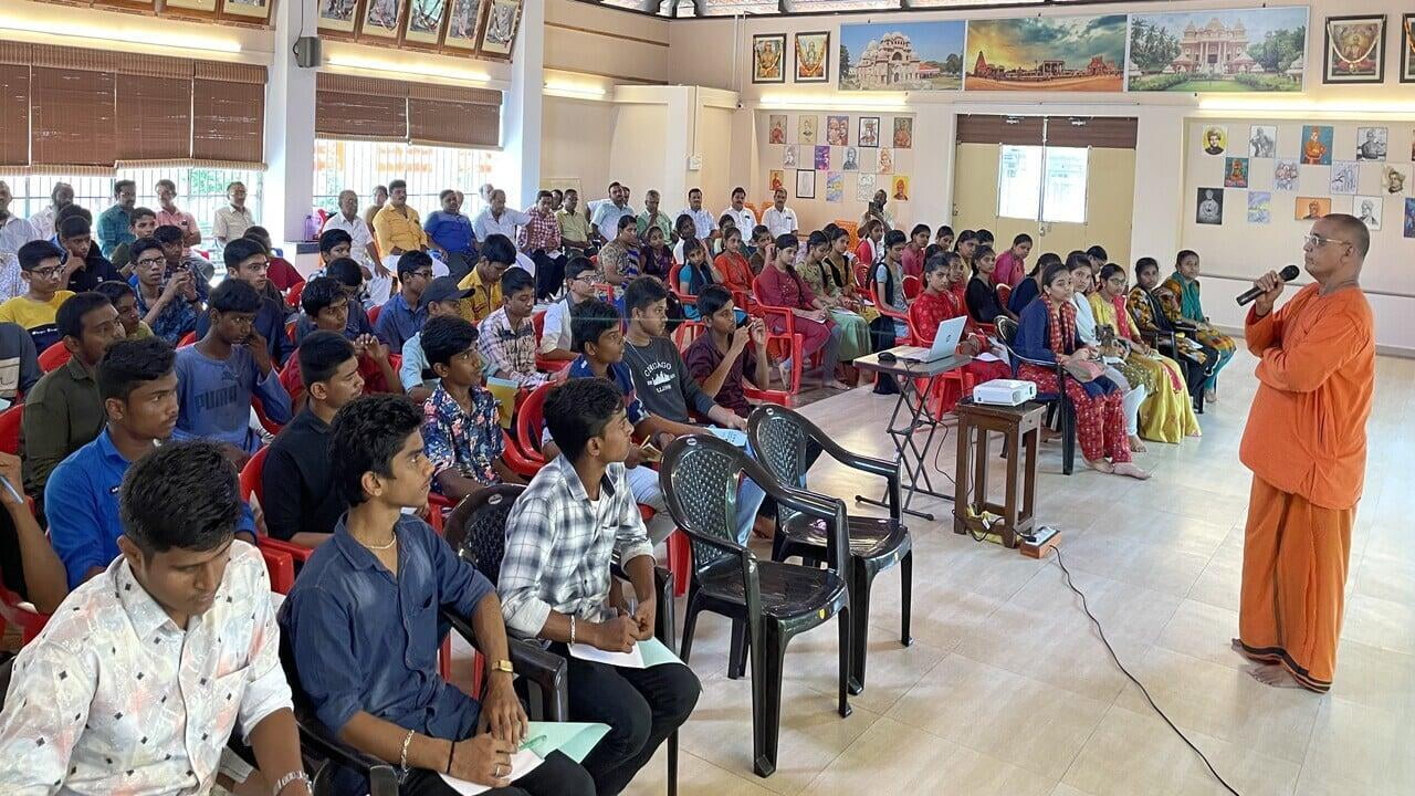 A motivational program for students for their career guidance and values education